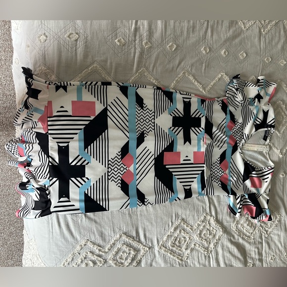 YOINS Geometrical Dress Sz XL - Picture 1 of 2